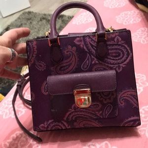 Micheal Kors cross body